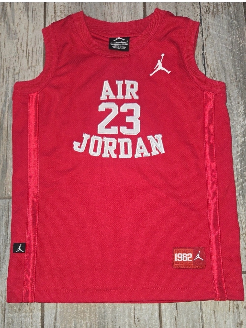 Jordan Kids' Red 'Air 23' Sleeveless Basketball Top 6-7 years Lsized Nike MJ CHI
